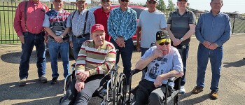 Veterans gather during the Memorial Day 
services Monday morning. Pictured in the back from left to right are Bob Passmore, 
Gary Hinkle, Jan Keith, Clayton Gerrond, 
Dick Hoskinson, Chuck Simmons, Claude Rich and Frank Furr. In front are Wayne Hoskinson and Mick Prine.