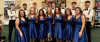 Show Choir performs in Branson Missouri