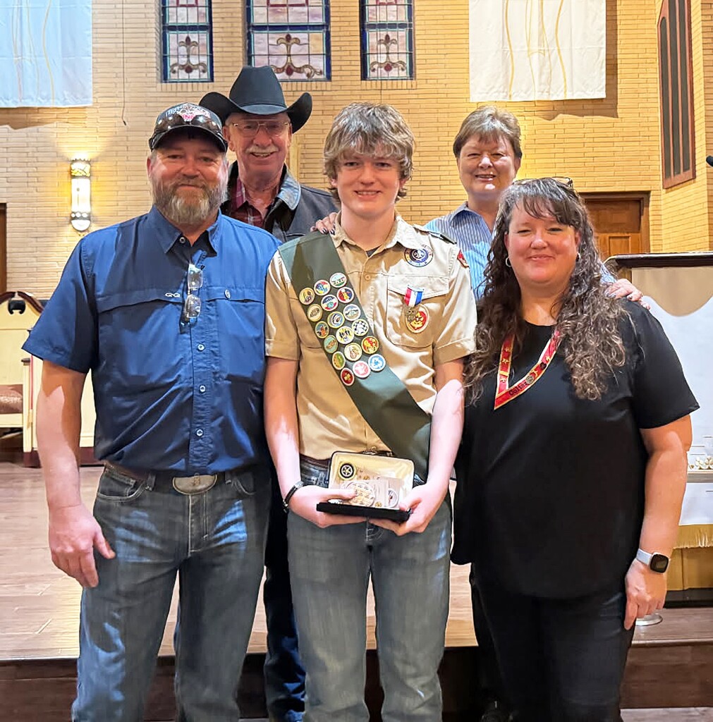 Colter Robertson attains Rank of Eagle Scout – Hugoton Hermes News